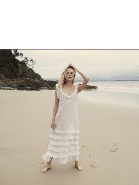 Doen White Ruffled High-Low Maxi Dress